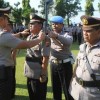 Kapolres Kuningan saat memimpin sertijab Kapolsek Cilimus dan Mandirancan. 